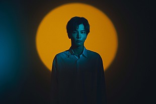 「岩田剛典のソロ・プロジェクト「Be My guest」、デビュー・シングル『korekara』のキービジュアル公開」