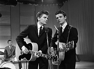 「エヴァリー・ブラザースのドン・エヴァリーが84歳で死去」