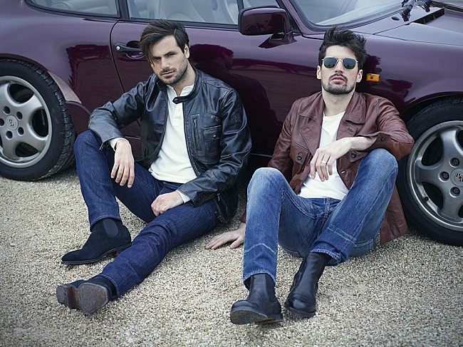 「2CELLOS、『シャロウ～「アリー/スター誕生」愛のうた』のカバー公開「美しいバラードが大好き」」1枚目/2