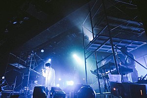 ライブレポート＞AAAMYYY、【Annihilation Tour】で見せたソロ