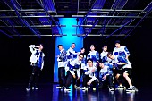 「内田雄馬、新曲「DNA」MVでプロダンスチーム“KOSE 8ROCKS”とのSPコラボ実現、白熱のMV撮影レポートも」1枚目/11
