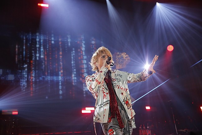 「手越祐也、初の東名阪ツアー完走　ファイナル公演のオフィシャルレポートが到着」1枚目/2