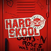 「ガンズ・アンド・ローゼズ、新曲「Hard Skool」をリリース」1枚目/2