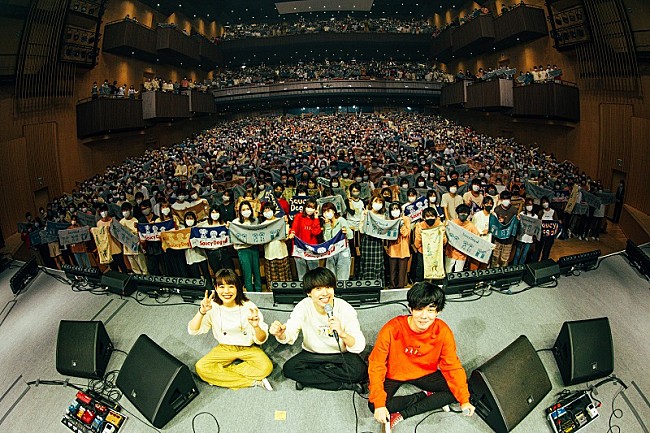 「＜ライブレポート＞Saucy Dog、自身初のホールツアー開幕」1枚目/10