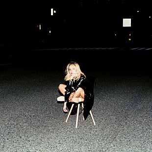 「Furui Rihoが配信シングル「Sins」リリース＆12月にワンマンツアー開催へ」