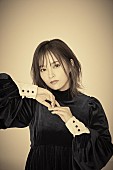「山本彩、新曲「あいまって。」配信リリース　新アー写＆ジャケット公開」1枚目/2