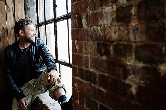 「デーモン・アルバーン、ウルグアイのパラシオ・サルボにインスパイアされた新曲公開」1枚目/2