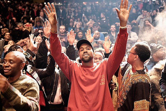 「カニエ・ウェスト、名前を法的にYeに変更」1枚目/1