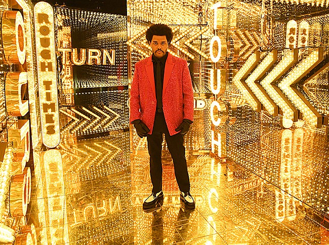 「ザ・ウィークエンド、スウェディッシュ・ハウス・マフィアとのコラボ曲「Moth to a Flame」のリリースを予告」1枚目/1