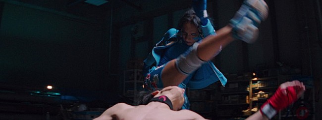 「女王蜂 『KING BITCH』Official MV」10枚目/19