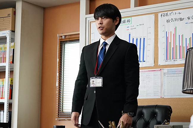 「「二月の勝者」“黒木”柳楽優弥の「裏の顔」に反響　「最後にものすごい謎」「黒木先生のギャップがヤバい」」1枚目/1