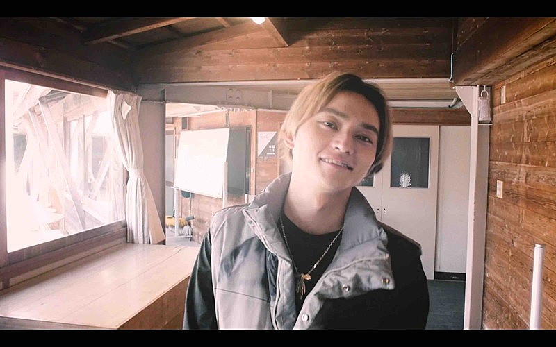 「SKY-HI / One More Day feat. REIKO (Prod. Matt Cab) -Music Video-」5枚目/13