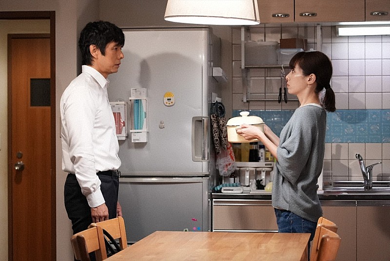 「「真犯人フラグ」“菱田”桜井ユキの不気味なほほ笑みが「怖い」　息子への口止めシ－ンに「闇が深い」「押し入れの中身が気になる」」1枚目/1