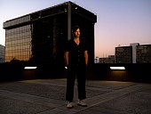 「ボノボ、いくつものアイデアの断片と実験から生まれた『Fragments』から新曲「Otomo」公開」1枚目/4