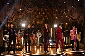 「関ジャニ∞、従来の音楽番組の枠を飛び越えた『ベストヒット歌謡祭』でのパフォーマンス映像を公開」1枚目/1