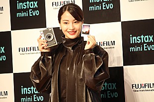 「広瀬すず、クリスマスは「チキンを食べたい」　2021年は「自分自身と向き合えた１年でした」」