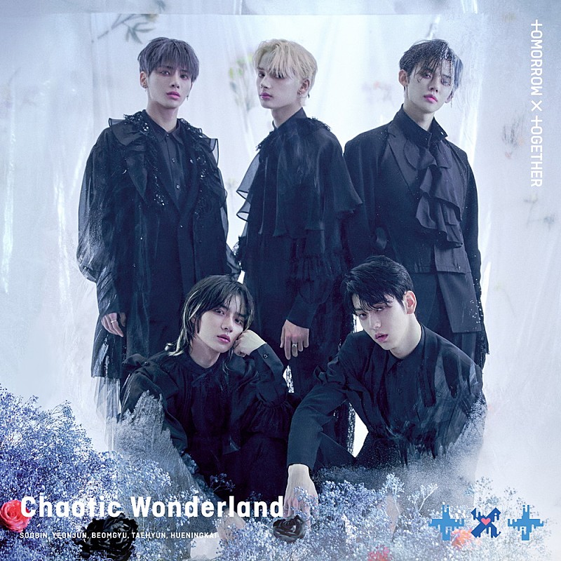 【ビルボード】TOMORROW X TOGETHER『Chaotic Wonderland』が総合アルバム首位　シルク・ソニックが5位に初登場 