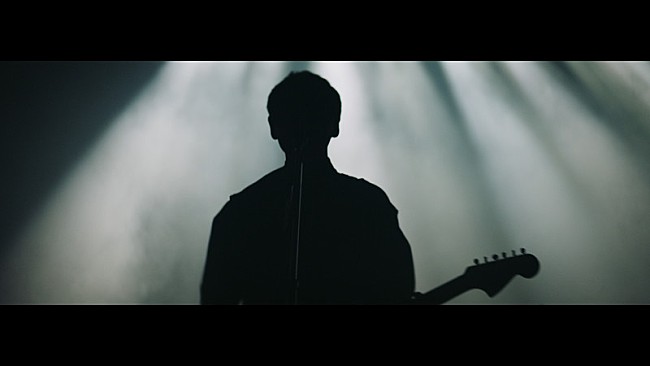 「「プラトー」ミュージックライブビデオ」2枚目/5