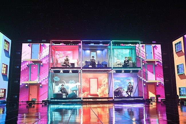 「（C）2021 STARSHIP ENTERTAINMENT Co. Ltd ALL RIGHTS RESERVED. MADE IN KOREA」15枚目/27