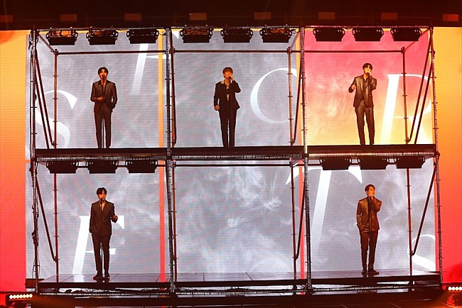 「（C）2021 STARSHIP ENTERTAINMENT Co. Ltd ALL RIGHTS RESERVED. MADE IN KOREA」19枚目/27