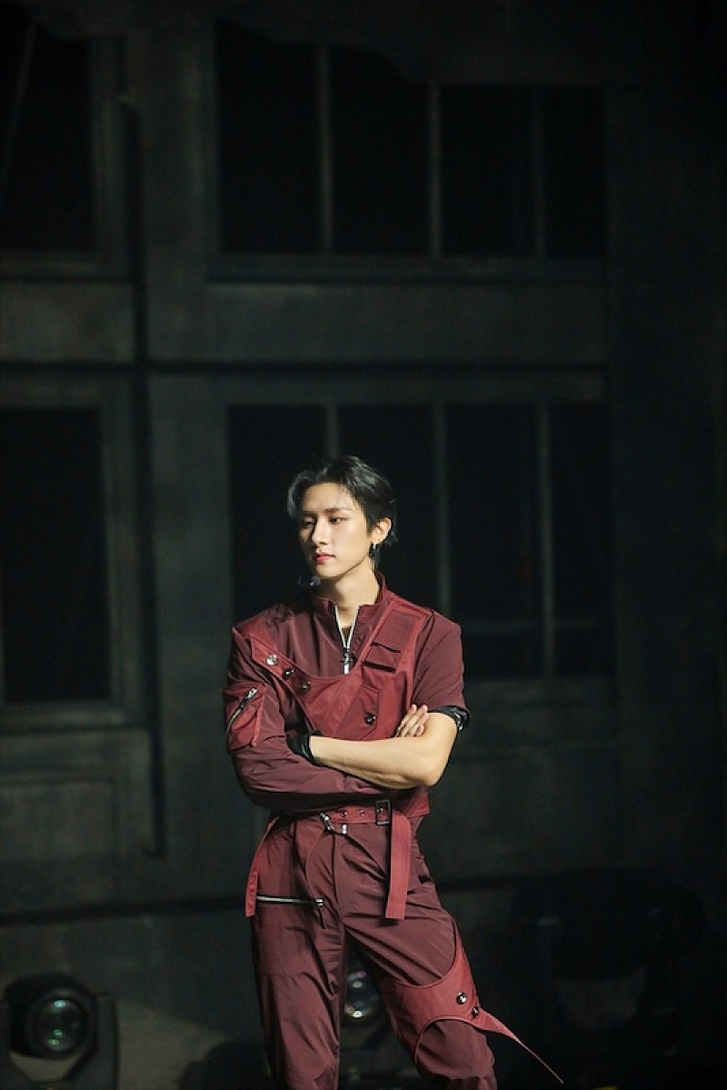 「(C)2021 STARSHIP ENTERTAINMENT Co. Ltd ALL RIGHTS RESERVED. MADE IN KOREA」5枚目/27