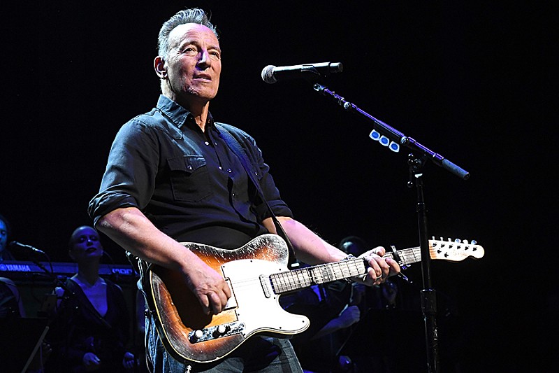 「ブルース・スプリングスティーン、マスター音源の権利と音楽出版権を約568億円でソニーに売却」1枚目/1