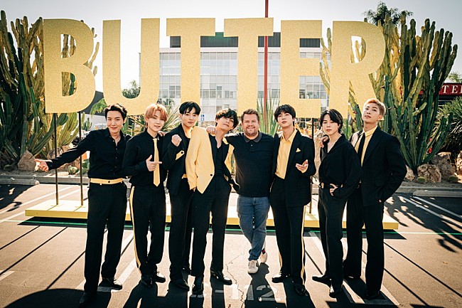 「BTS、横断歩道でコンサート＆コントを披露　米トークショー『ジェームズ・コーデンショー』映像公開」1枚目/4