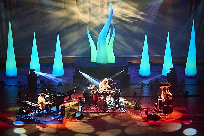 「H ZETTRIO、今年の集大成となる有観客ライブ開催＆恒例の年末“5時間”特番も決定」1枚目/7