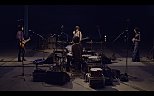 「BUMP OF CHICKEN、「アカシア」スタジオライブ映像＆「なないろ」パフォーマンスMVを公開」1枚目/3