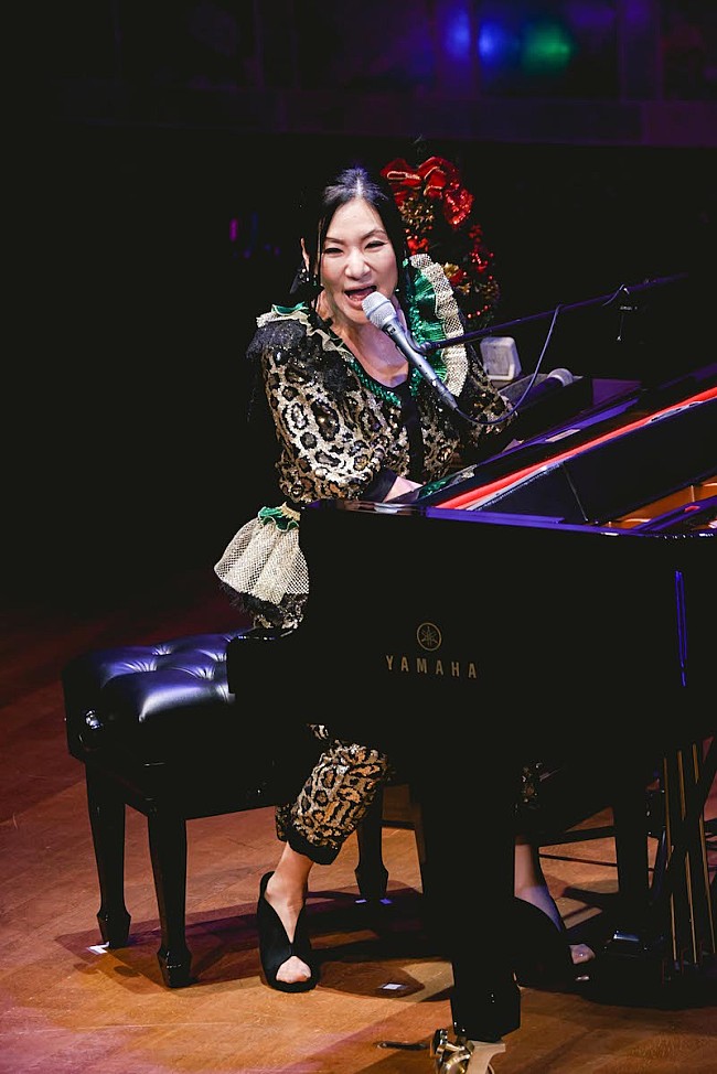 「＜ライブレポート＞広瀬香美、大阪の重要文化財で冬の名曲を熱唱｢冬の女王様としてまだまだ頑張ります｣」1枚目/5