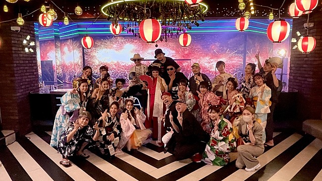 「MINMI×三木道三「みんなの1年に、大きな花火が上がりますように！」2022年元旦に歴史的コラボ作『花火』MV公開！ Pocochaライバー＆リスナーの絆で完成」1枚目/3