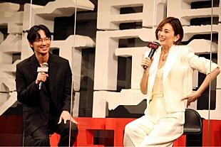 「米倉涼子「俳優を天職だと確信したことはない」　「悔しいなと思いながら生きている」」