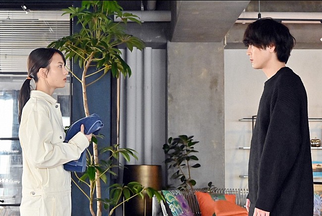 「「ファイトソング」“花枝”清原果耶の恋の始まりに反響　“芦田”間宮祥太朗との「不器用なデ－トがかわいい」」1枚目/1