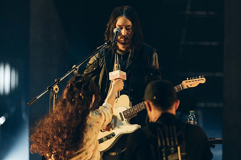 「ショック! - Music Live Video -」2枚目/4