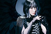 「藍井エイル、『15周年 コードギアス』新OP曲「PHOENIX PRAYER」CDリリース＆アニメOPムービー公開」1枚目/5