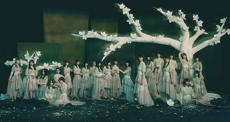 櫻坂46、春を象徴する新アーティスト写真を公開　ニューシングル『五月雨よ』4月リリース 
