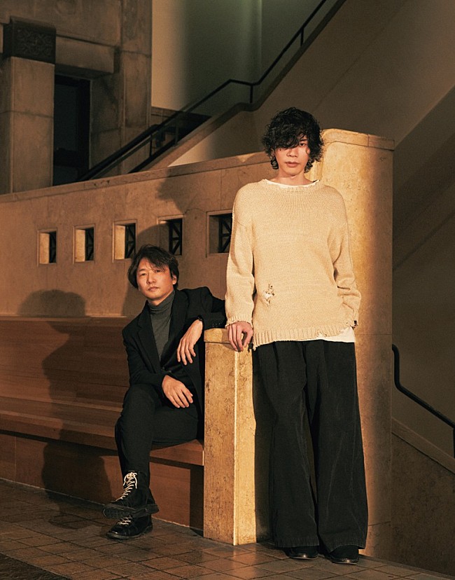 「米津玄師、『SWITCH』最新号でゲームクリエイター・上田文人との対談が実現」1枚目/4