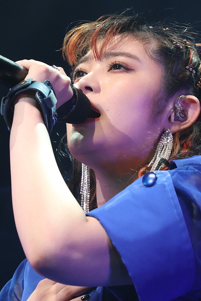 「柏木ひなた（エビ中）、Zepp Haneda（TOKYO）で生誕ソロツアーが幕開け」1枚目/4