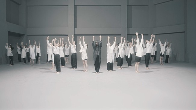 「Cocco、名曲「強く儚い者たち」25周年記念バージョンMVのプレミア公開＆ツアーが決定」1枚目/1