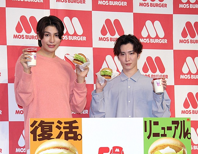 「ラウ－ル、新商品は「Snow Manみたいな味わい」　渡辺翔太と「モス年間イメ－ジキャラクタ－」に就任」1枚目/1