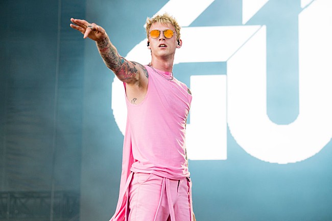 「マシン・ガン・ケリー、最新ALにブリング・ミー・ザ・ホライズン／ヤング・サグ／ピート・デヴィッドソンら参加」1枚目/1