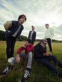 「タヒチ80（TAHITI 80）がニューアルバム『HERE WITH YOU』発売」1枚目/2