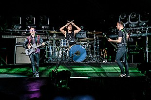 「ミューズ、ウクライナ支援を目的とした英ロンドン公演開催へ」