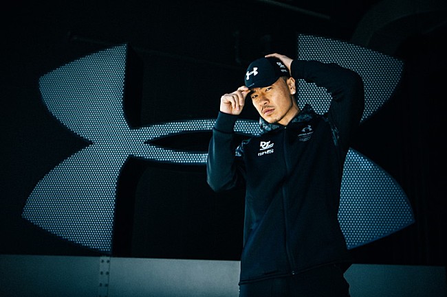 「AK-69 x UNDER ARMOUR」3枚目/4