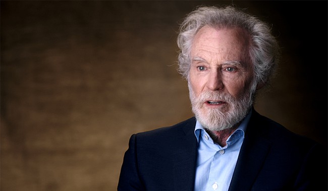 「（C）LR Productions, LLC 2019 - All Rights Reserved」6枚目/7