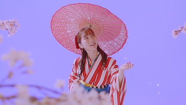 「ファーストサマーウイカ、主演ドラマ主題歌の新曲「Open the Door」公式MV公開」1枚目/5