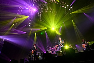 「back numberのアリーナツアーが開幕、“一生懸命演奏すること”が「俺らなりの一番のおもてなし」」