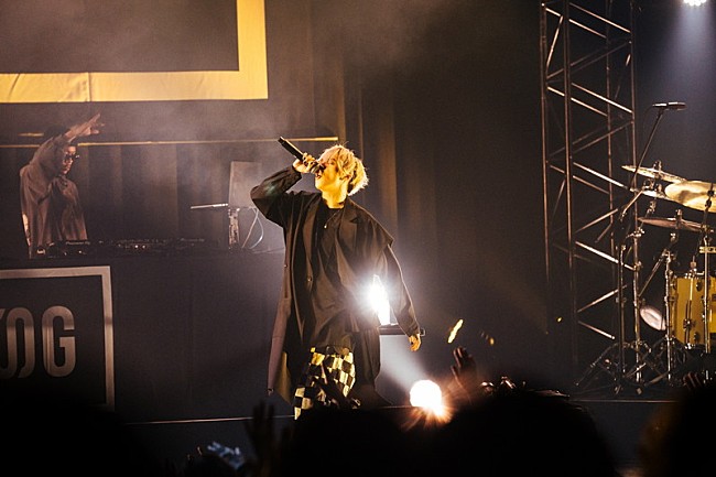 「Novel Core」2枚目/5