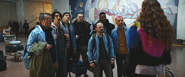 「(C) 2022 LES IMPRODUCTIBLES - KALY PRODUCTIONS - FLAG - MIRAI PICTURES - LE GALLO FILMS」3枚目/3