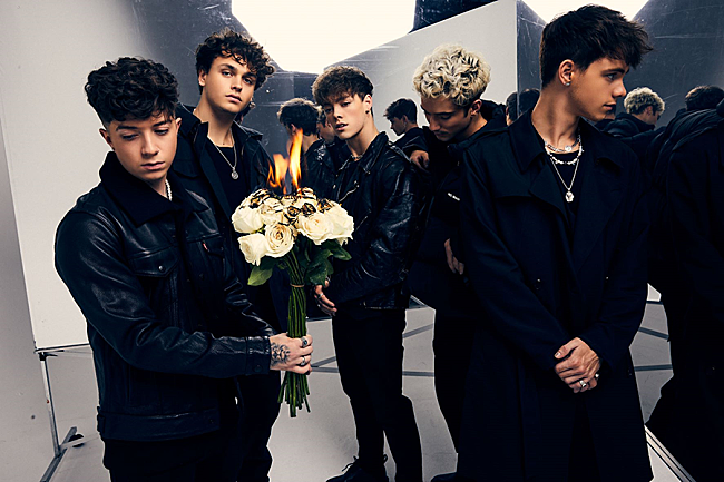 「ホワイ・ドント・ウィー、新曲「レット・ミー・ダウン・イージー（ライ）」公開」1枚目/1